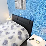 Apartment Corner