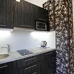 Apartment Corner *