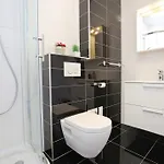 דירה Corner