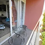 Corner شقة زادار